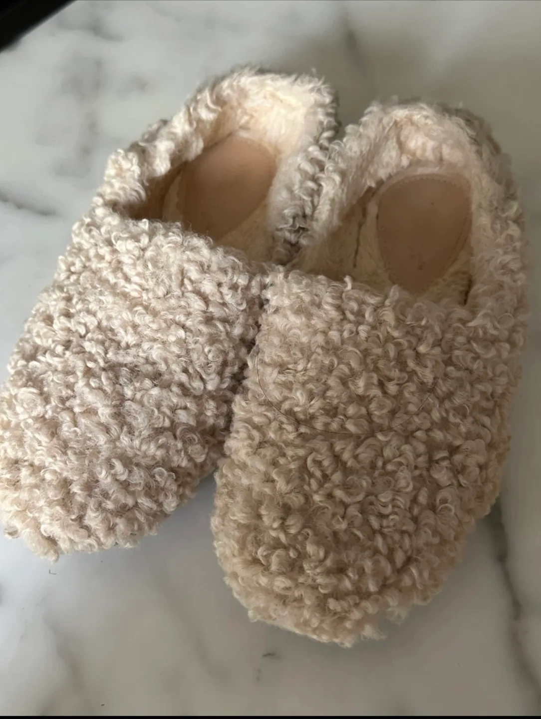 Cozy Cream Sherpa Slippers thumbnail