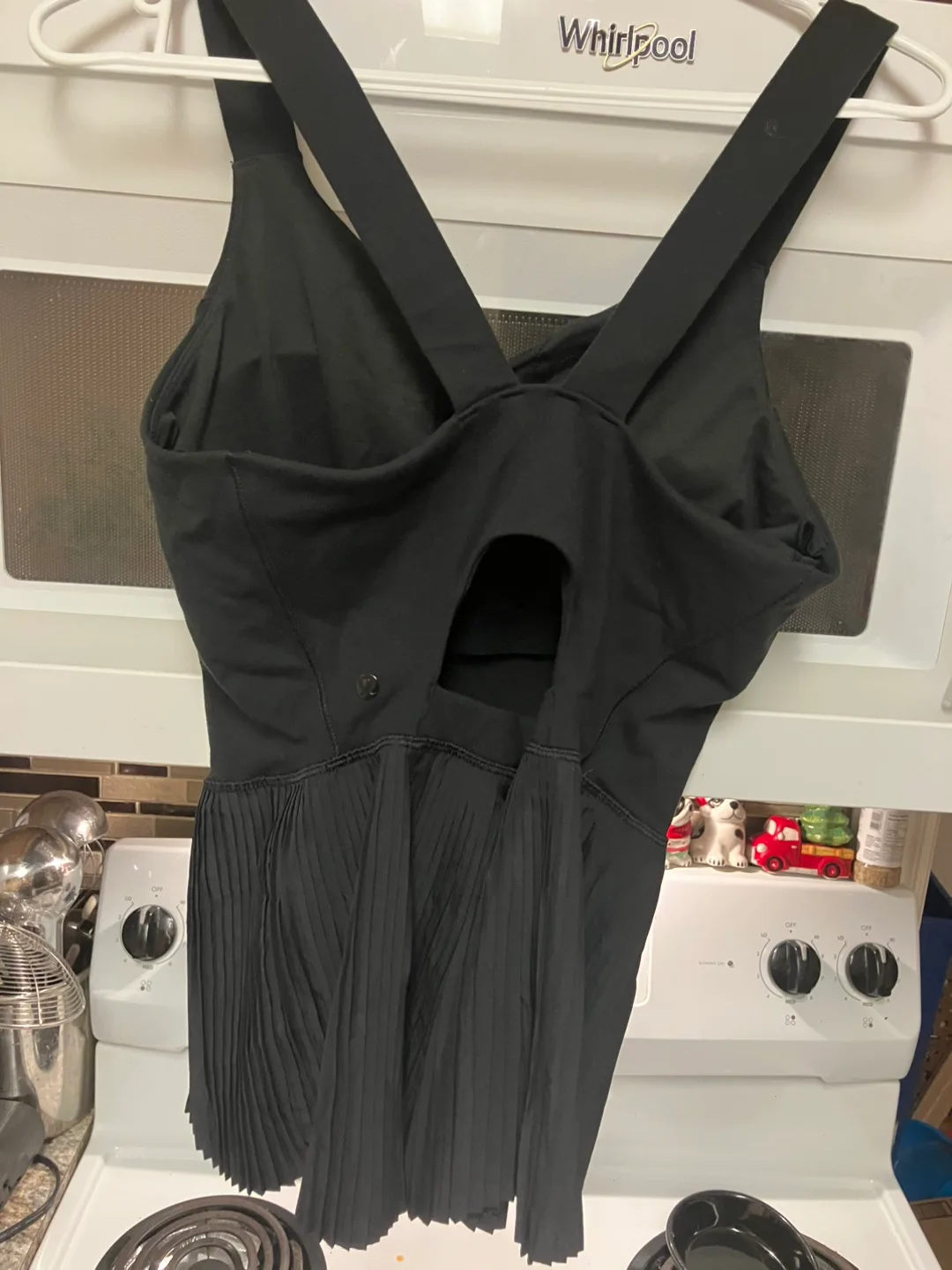 Lululemon top Size 10 image indicator(2)