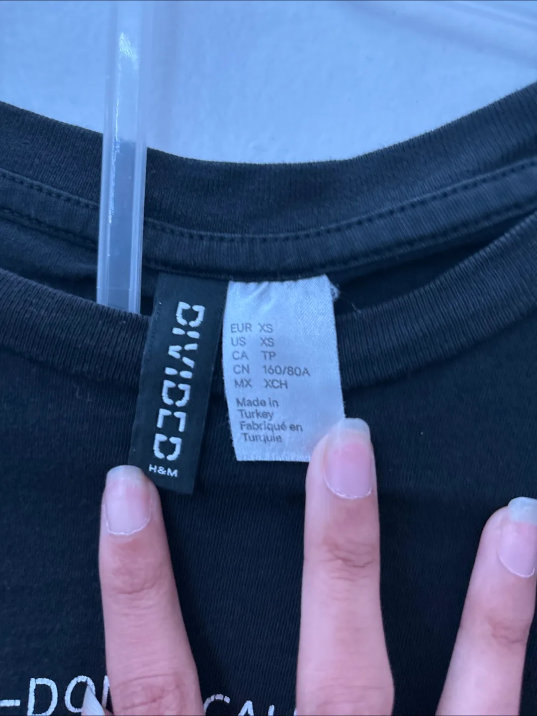 H&M Divided Black XS T-Shirt image indicator(2)