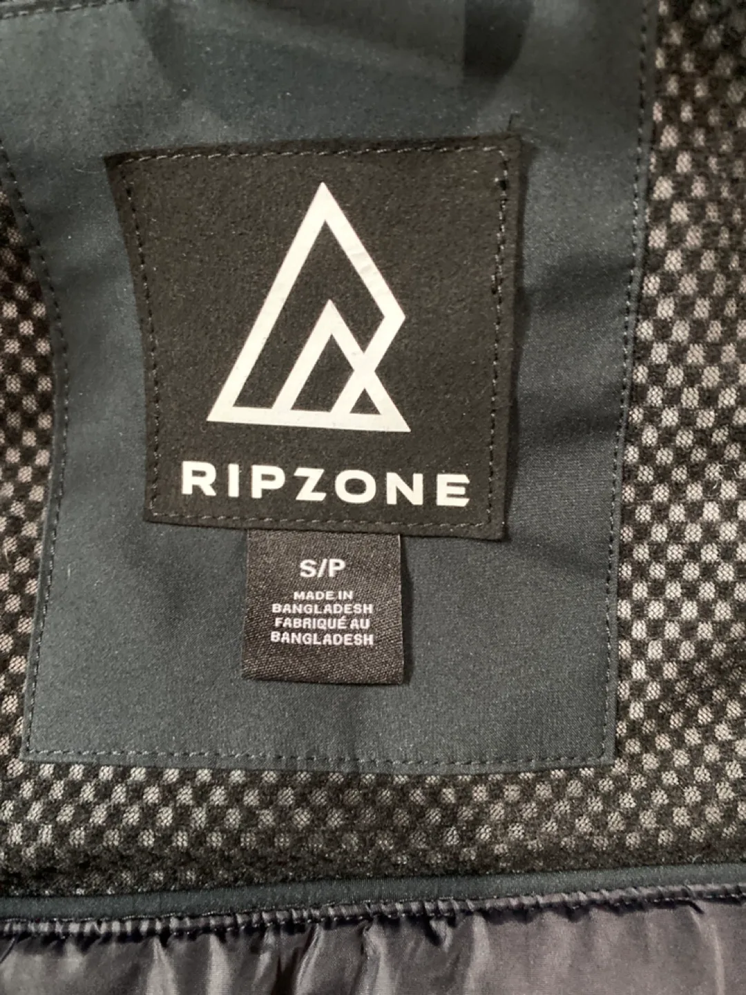 Ripzone Black Winter Jacket - Size Small image indicator(3)