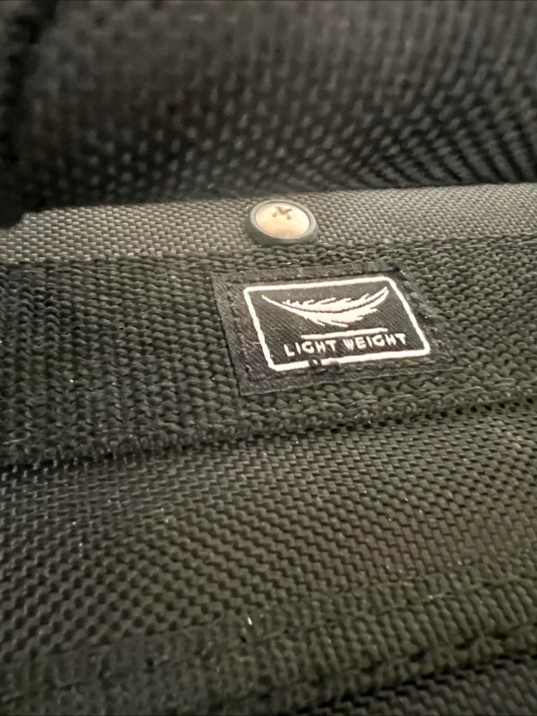 Delsey light weight garment bag image indicator(6)