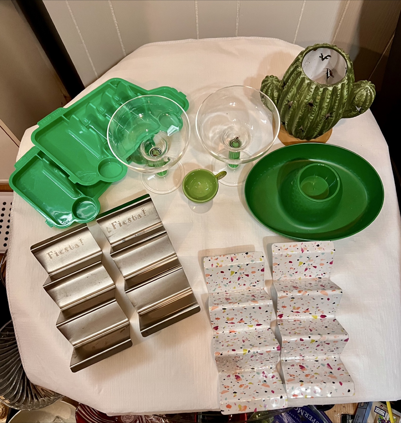 Misc taco dishes and mexico theme party stuff