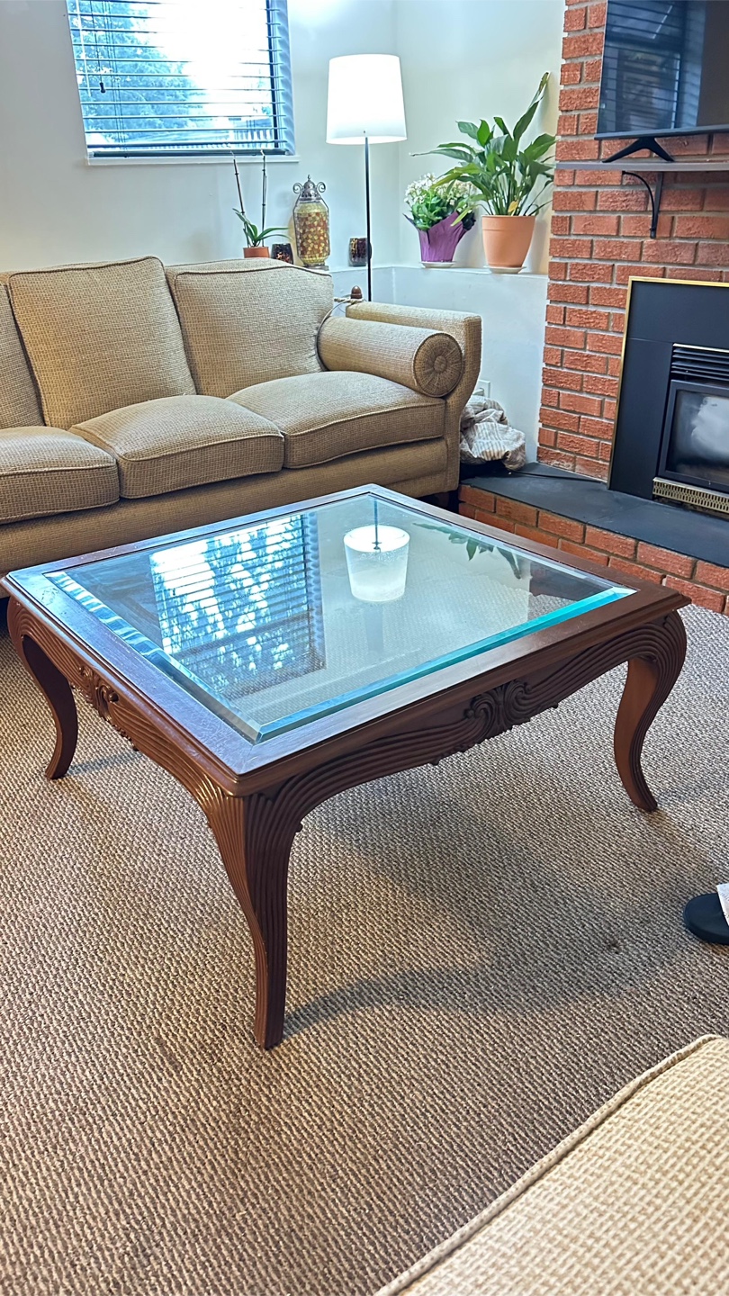 A sofa & A coffee table - photo 2