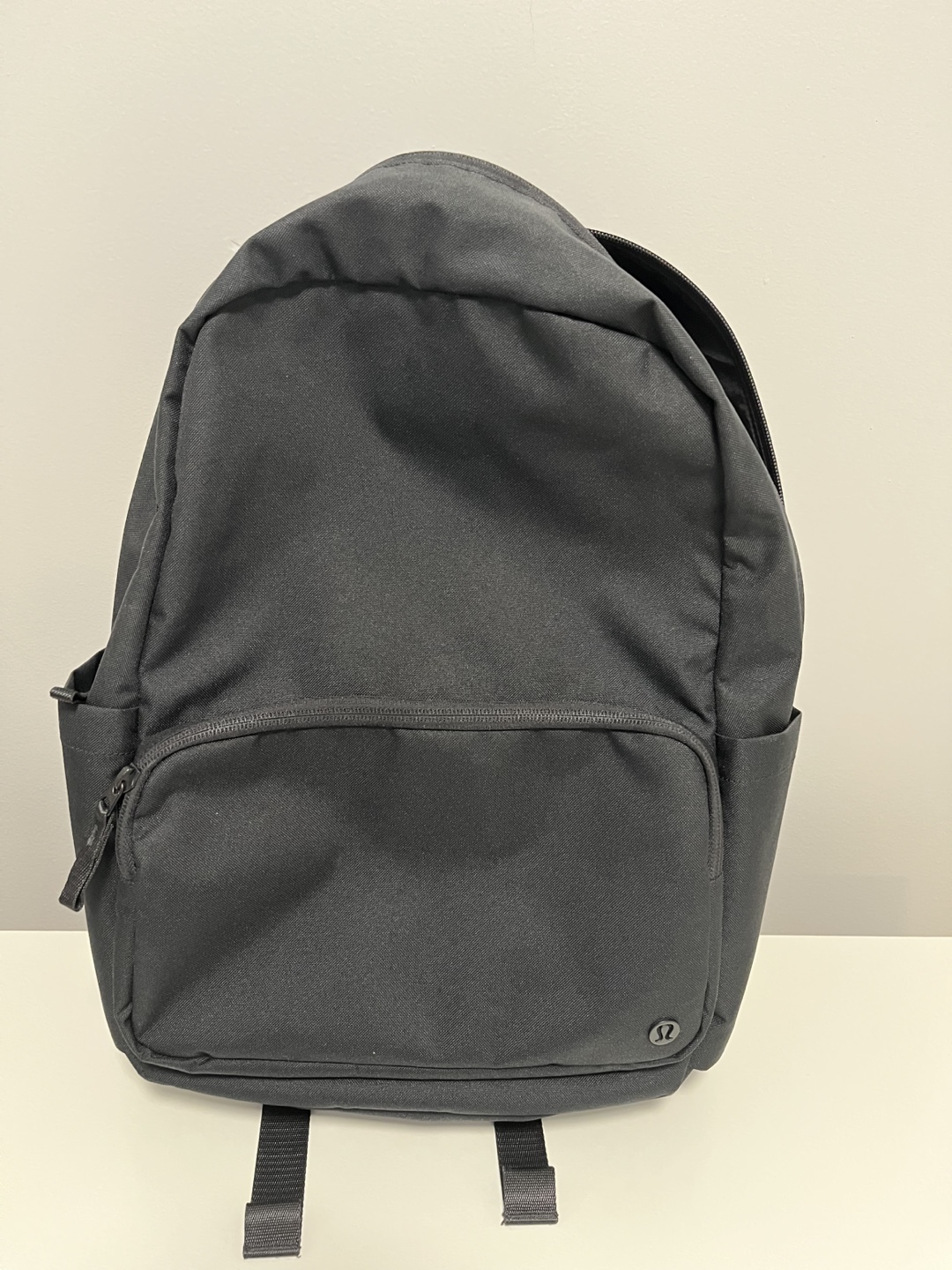 Lululemon Everywhere Backpack 22L - Black - photo 2
