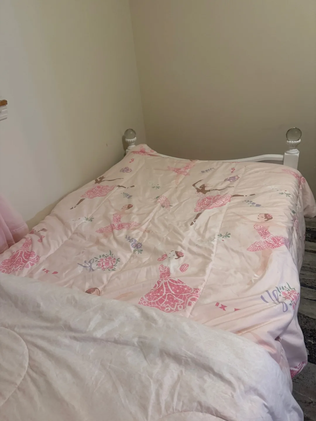 Livy Twin Bed Frame - Headboard, Footboard, Rails image indicator(3)