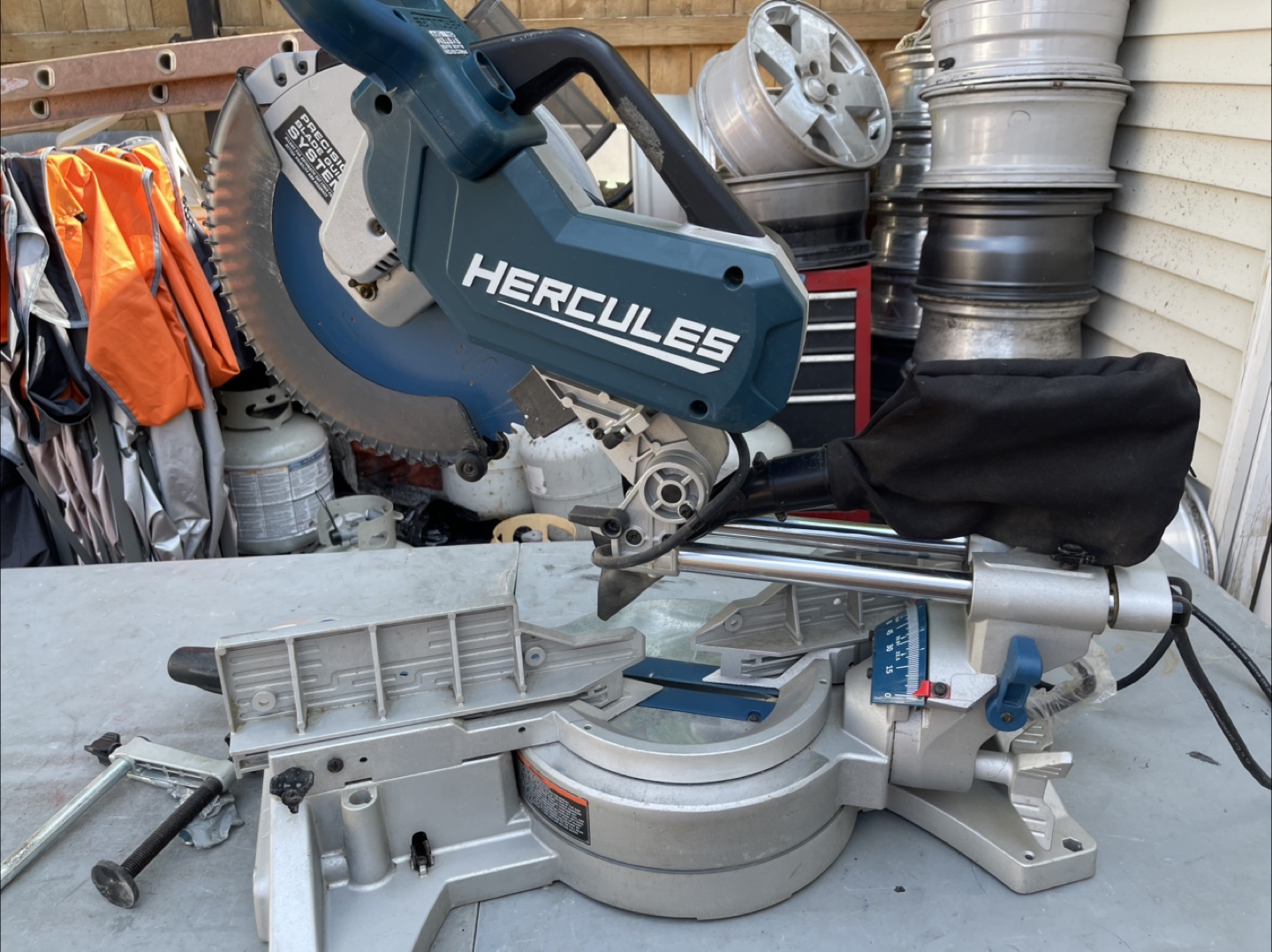 HERCULES 12 in. Dual-Bevel Sliding Compound Miter Saw