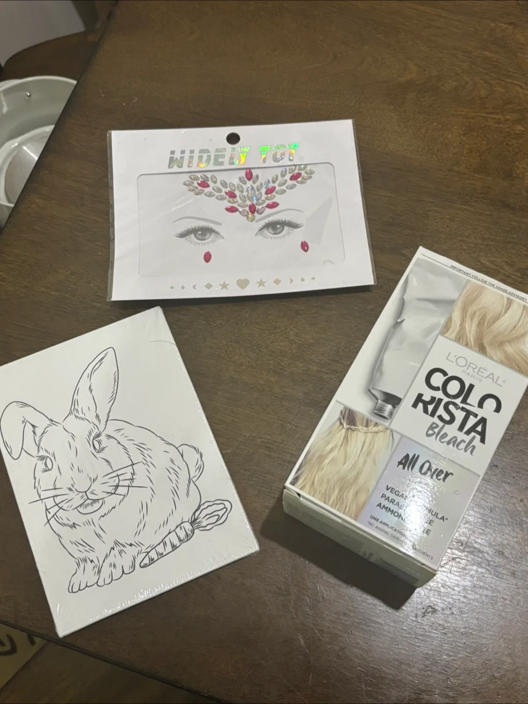 L'Oreal Colorista Bleach All Over + Face Jewels + Coloring Book thumbnail