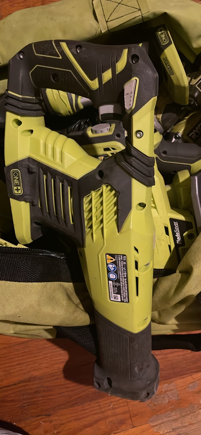 RYOBI 18V reciprocating saw - photo 2