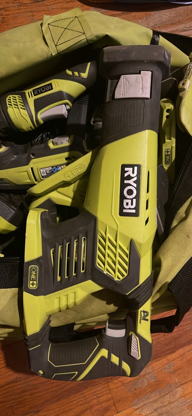 RYOBI 18V reciprocating saw