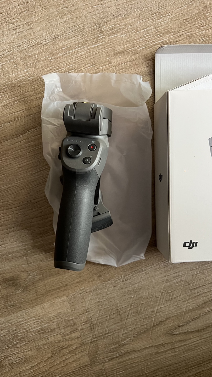 DJI Osmo Mobile 3 Gimbal Stabilizer - Like New! - photo 4