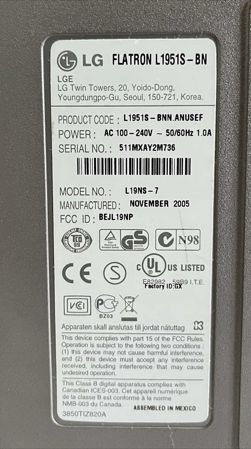 LG 19” Flatron Monitor image indicator(4)