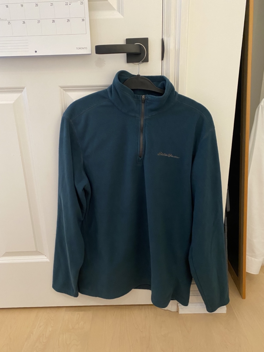 Eddie Bauer Fleece Pullover - M