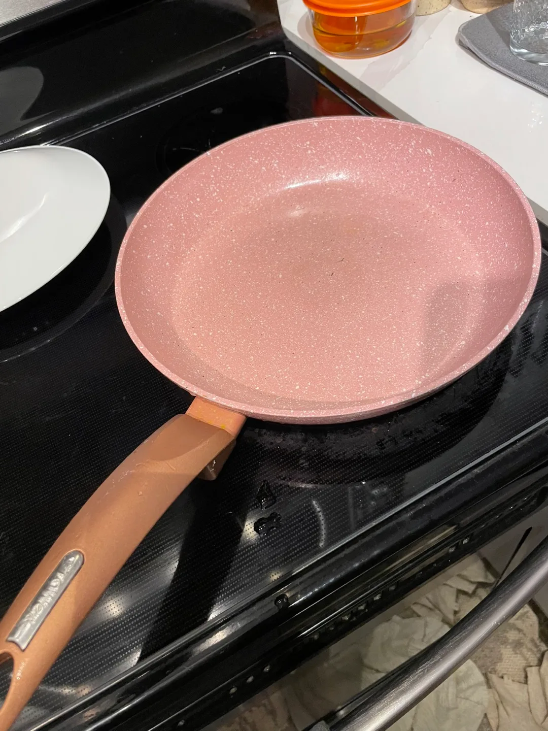 Pink Frying Pan thumbnail