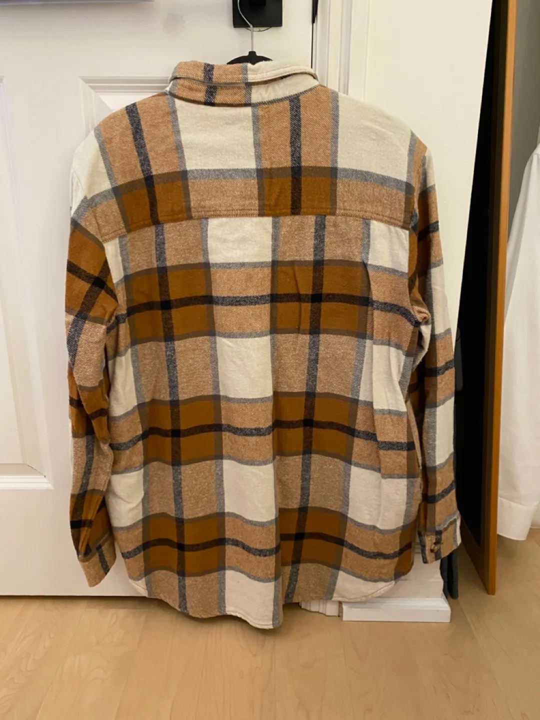 Plaid Flannel Shirt - M image indicator(2)