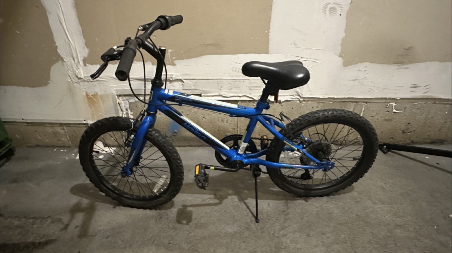 18” Movelo Blue Kids' Bike - Great Condition!