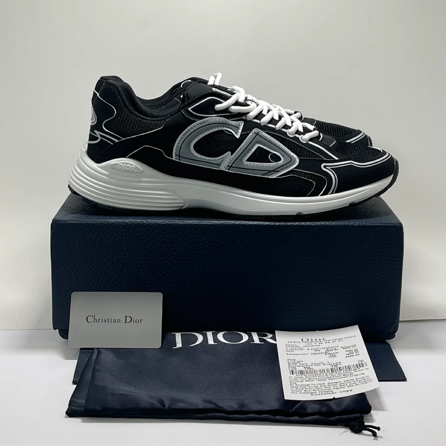 Dior B30 Runners Black/White Sneakers (Shipping Offered) thumbnail