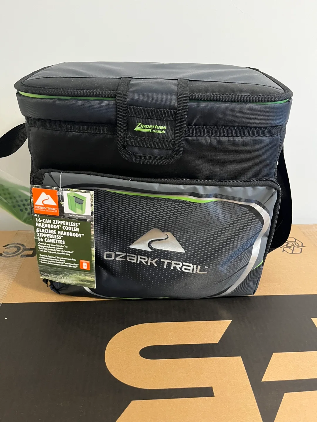 Ozark Trail 16-Can Zipperless Hardbody Cooler