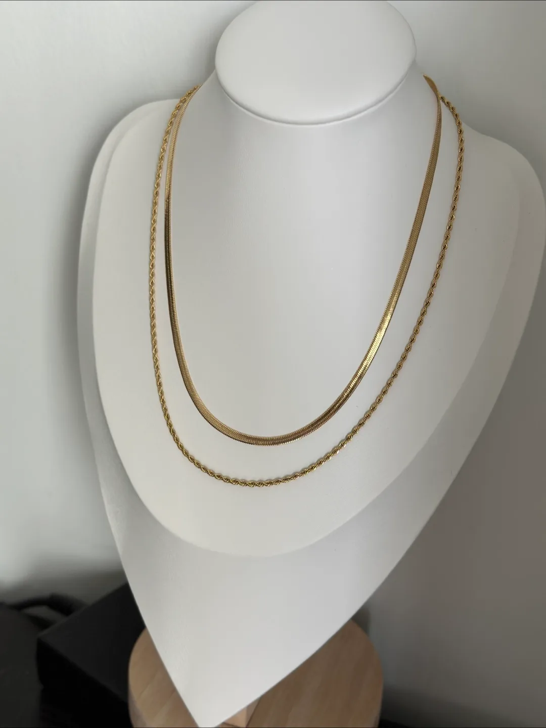 Gold plated Layered Necklace Set thumbnail