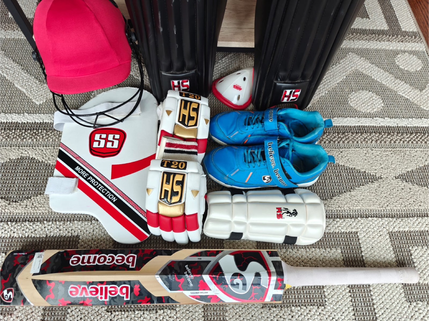 SS Cricket Kit Bag & Gear and Bat - photo 2