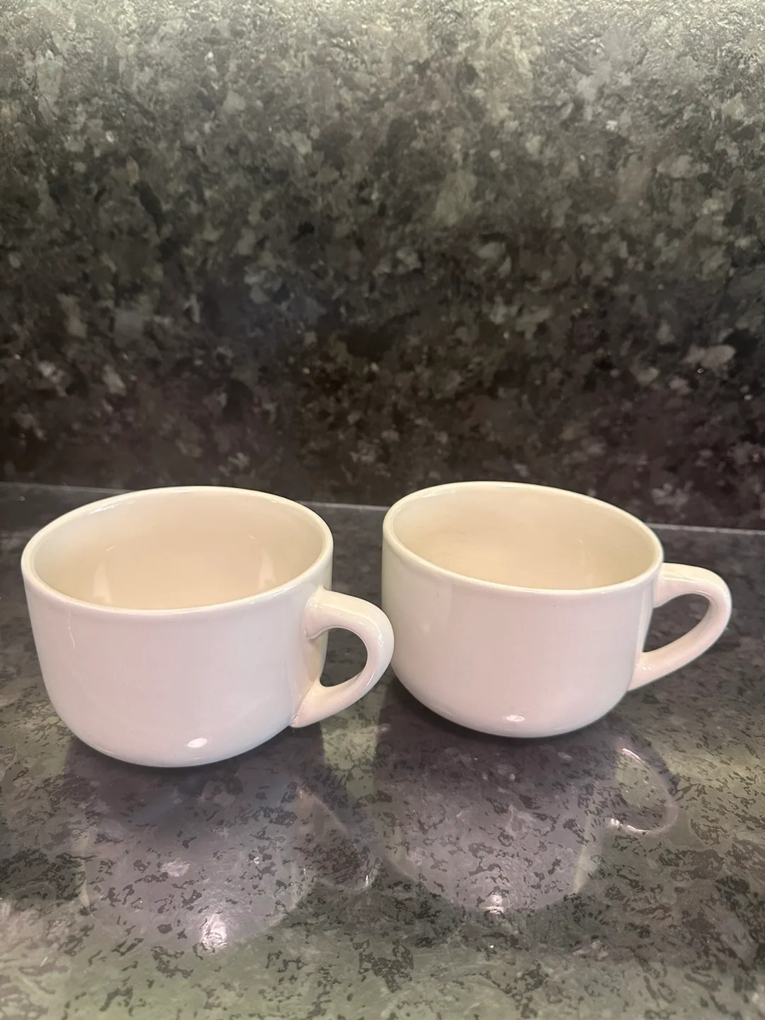 Simplehuman Paper Towel Holder & Utensils image indicator(8)