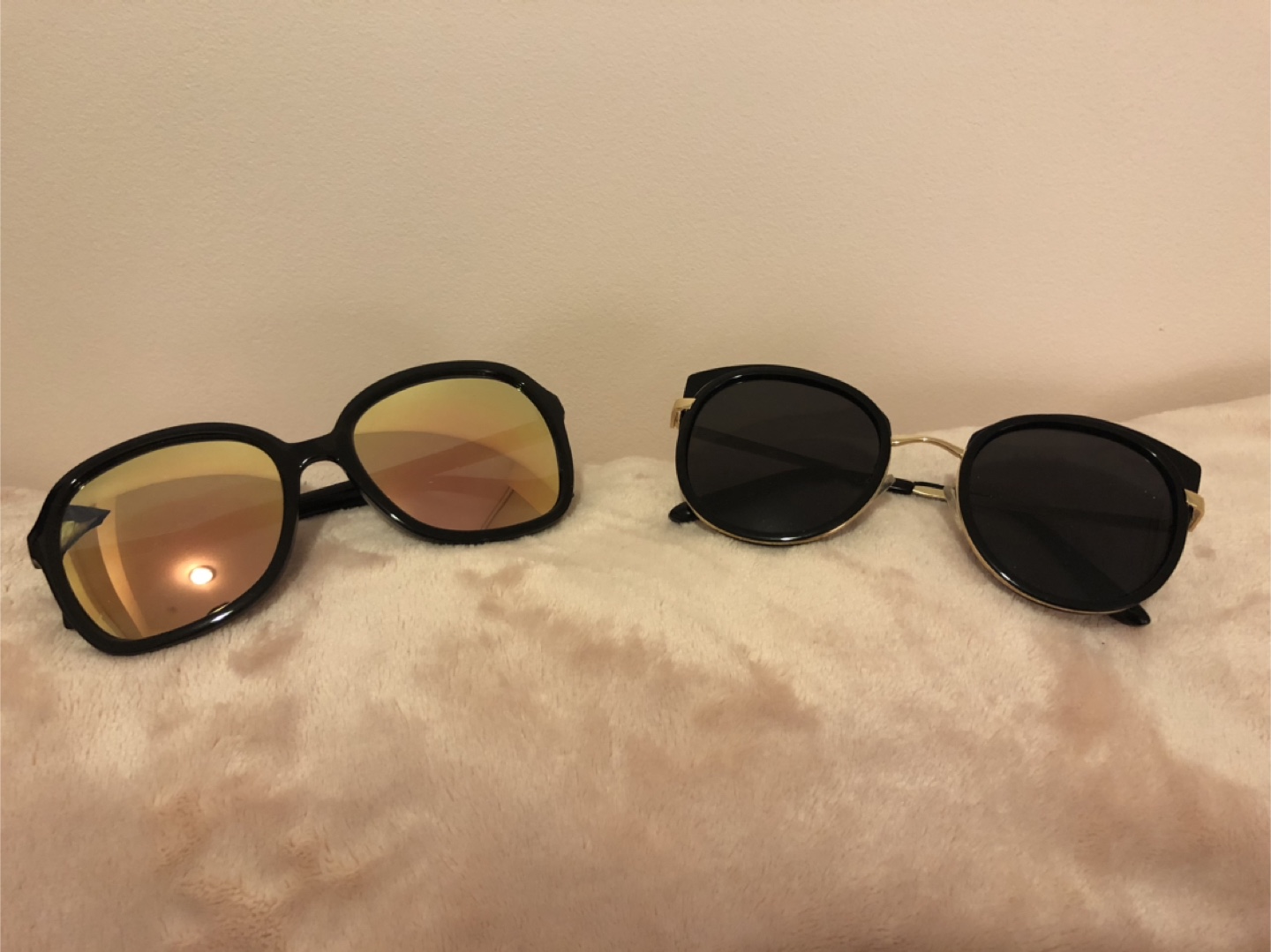 Two Pairs of Sunglasses for women - photo 2