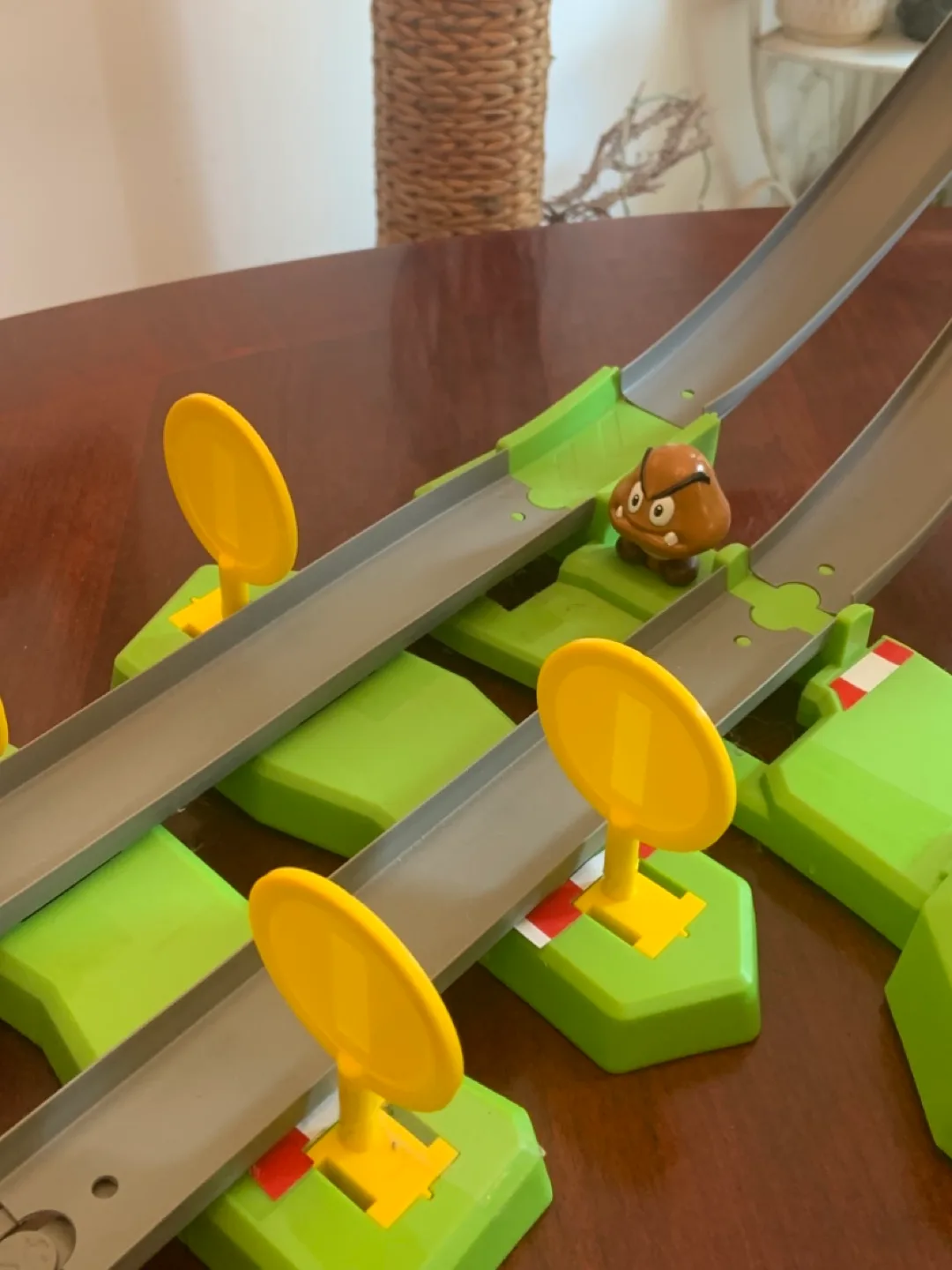 Mario Kart Race Stunt Car Track Playset, Ages 5+ image indicator(6)