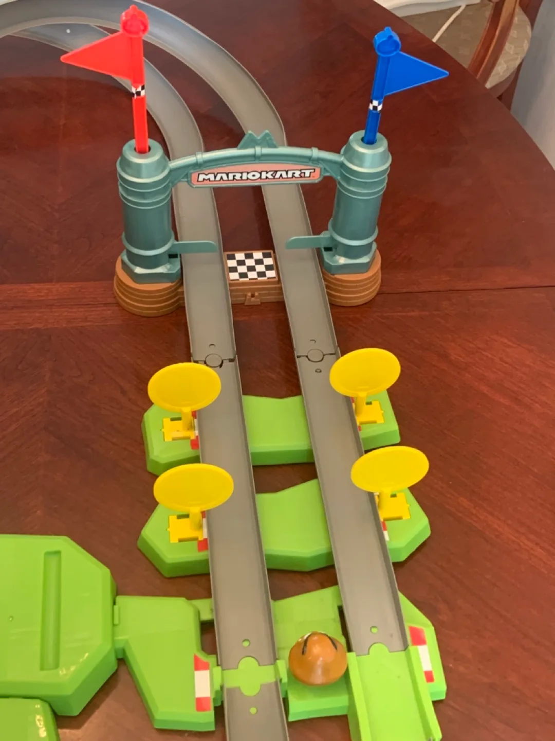 Mario Kart Race Stunt Car Track Playset, Ages 5+ image indicator(7)