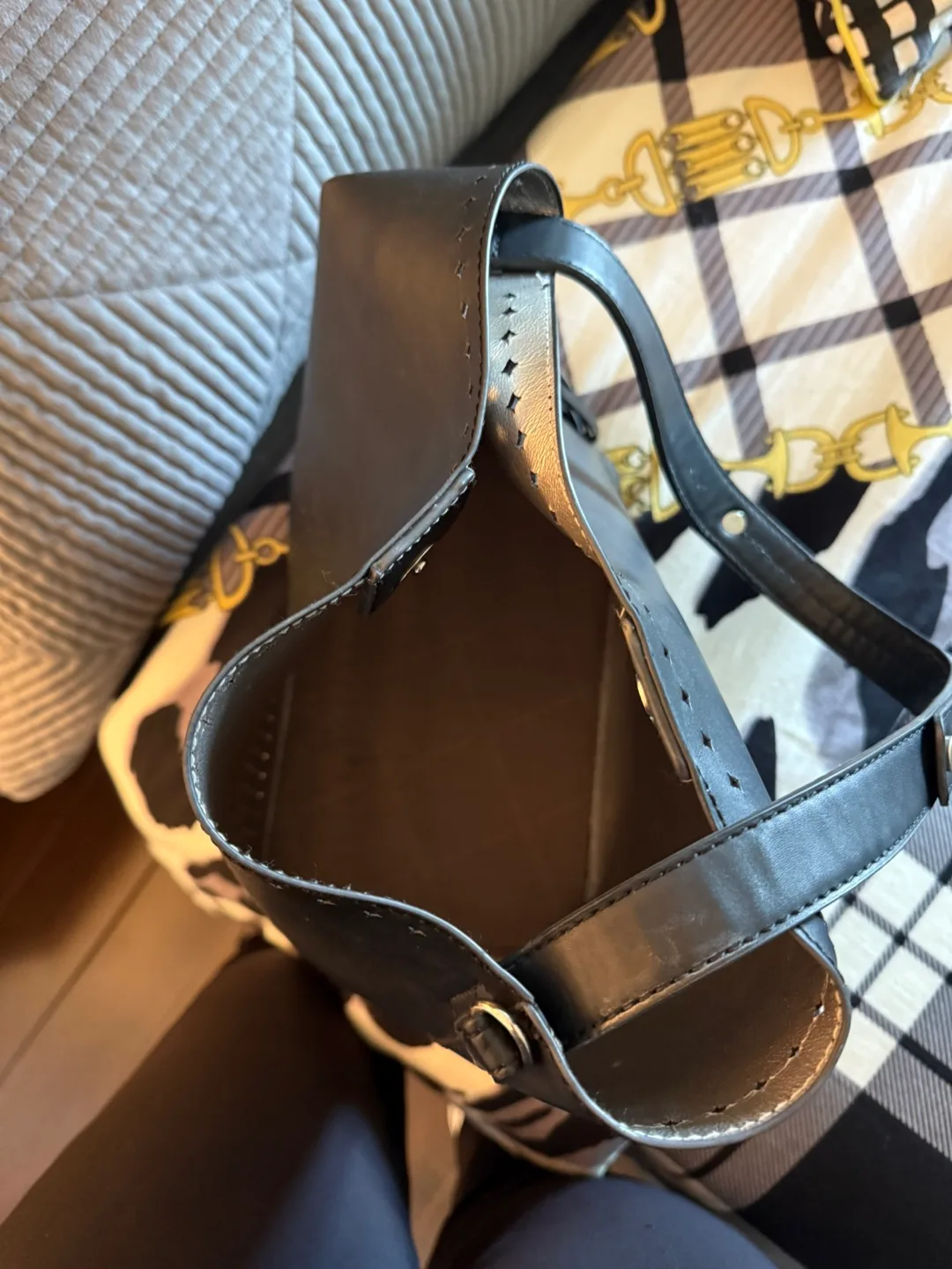 ANNABEL INGALL Black Leather Tote Bag image indicator(3)