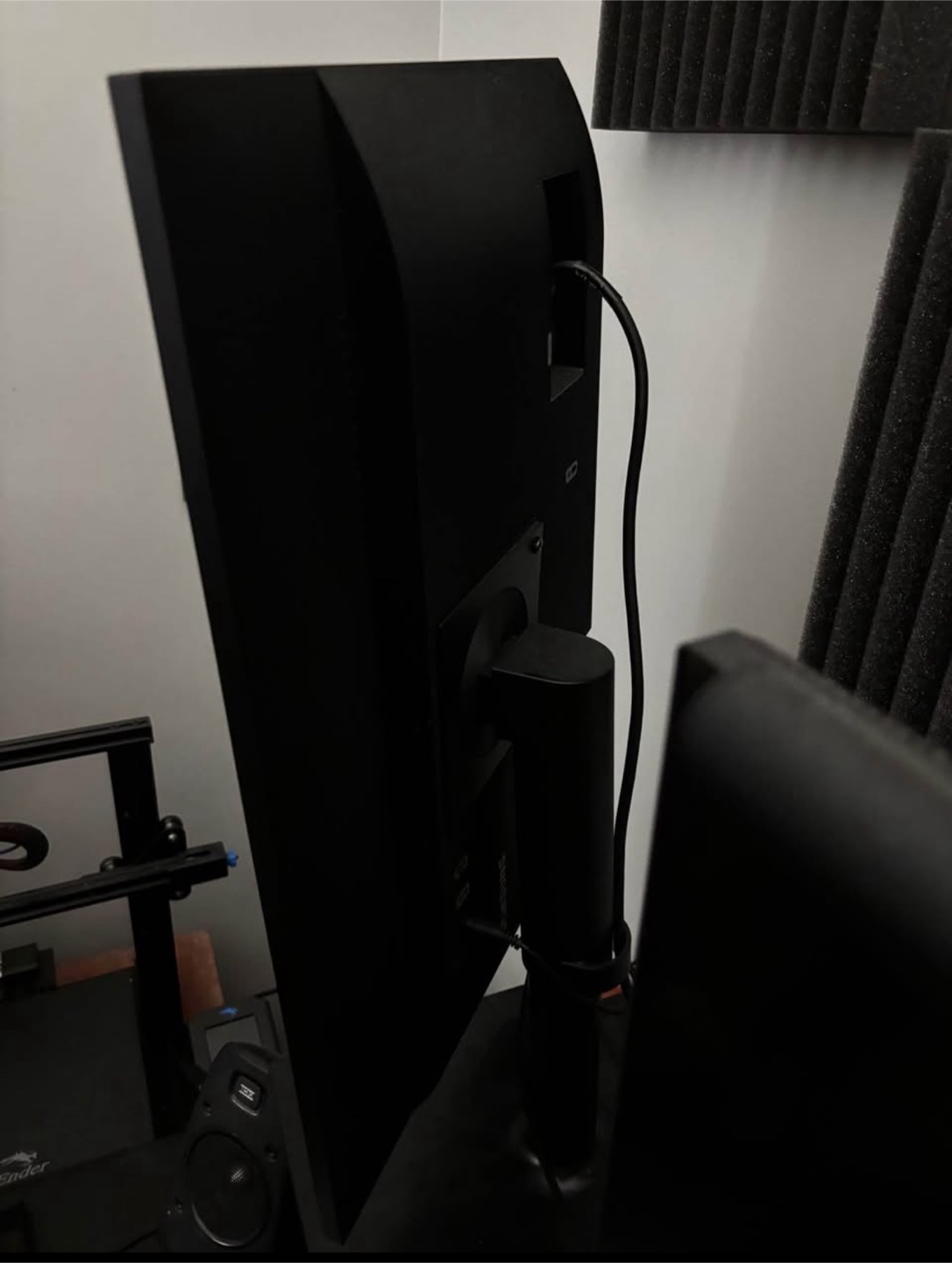 Samsung 24” 1080p 75hz Monitor - photo 2