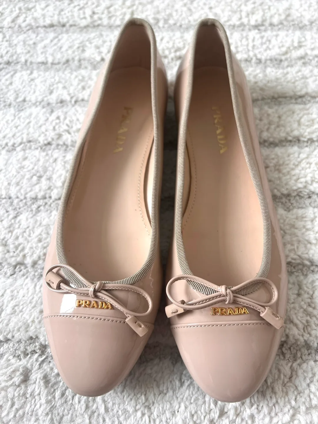 Authentic Prada Light Pink/Beige Tan Patent Ballerina (37.5) thumbnail