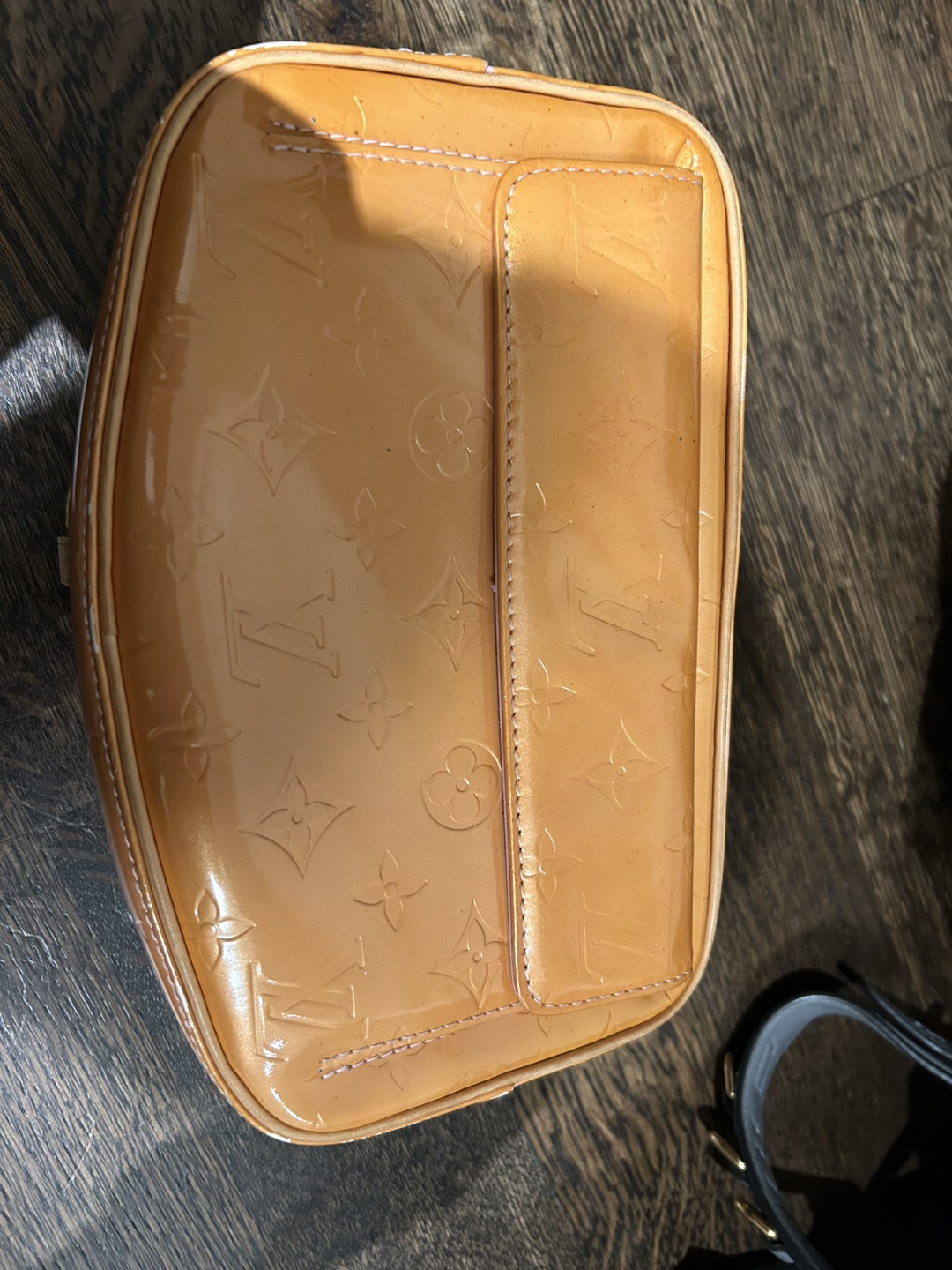 Louis Vuitton Vernis Pochette Bumbag - photo 2
