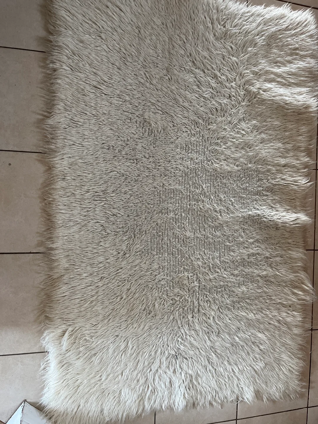White Shag Rug thumbnail