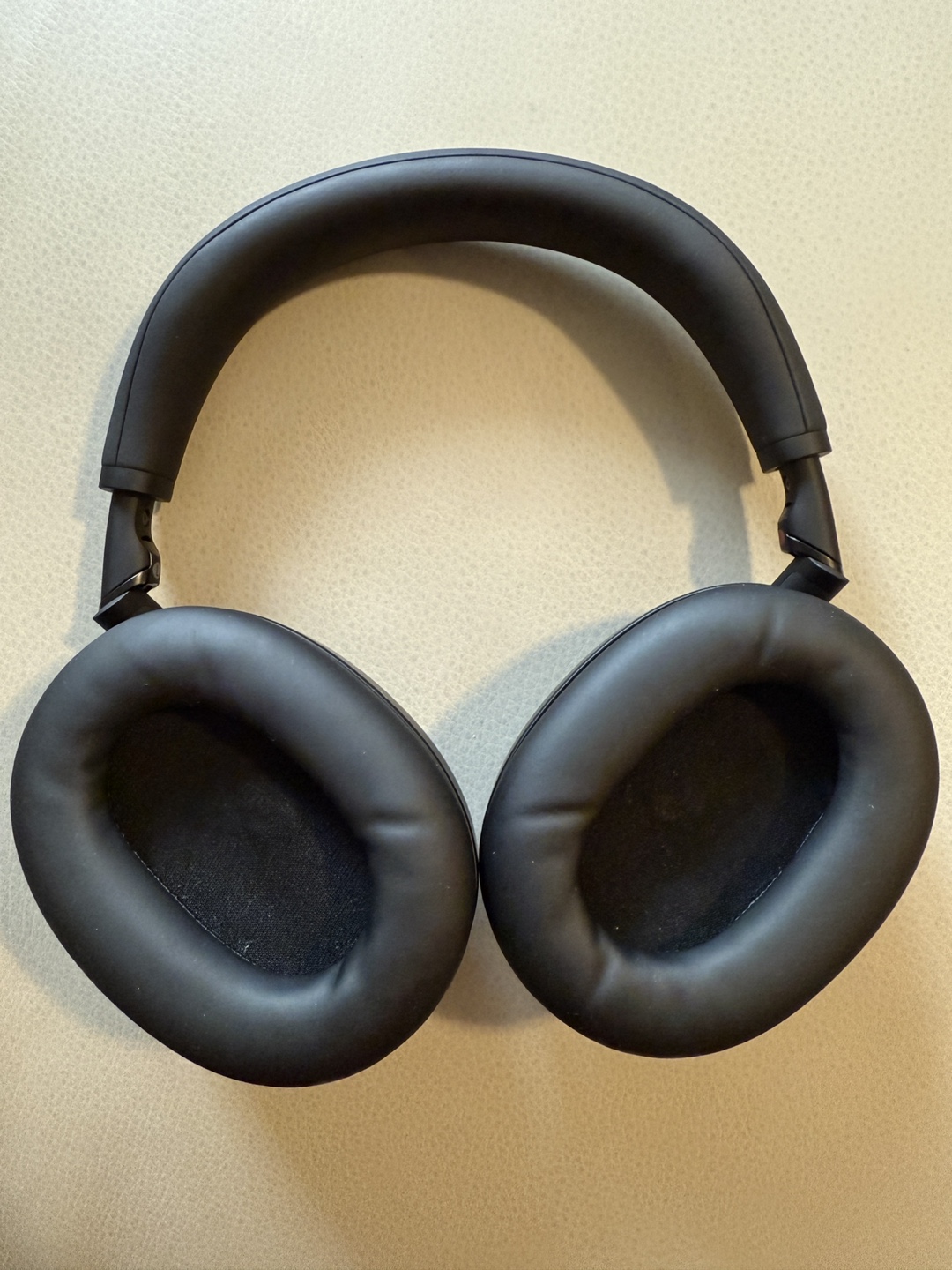 Sony WH-1000XM6 Wireless Noise Cancelling Headphones - Black - photo 2