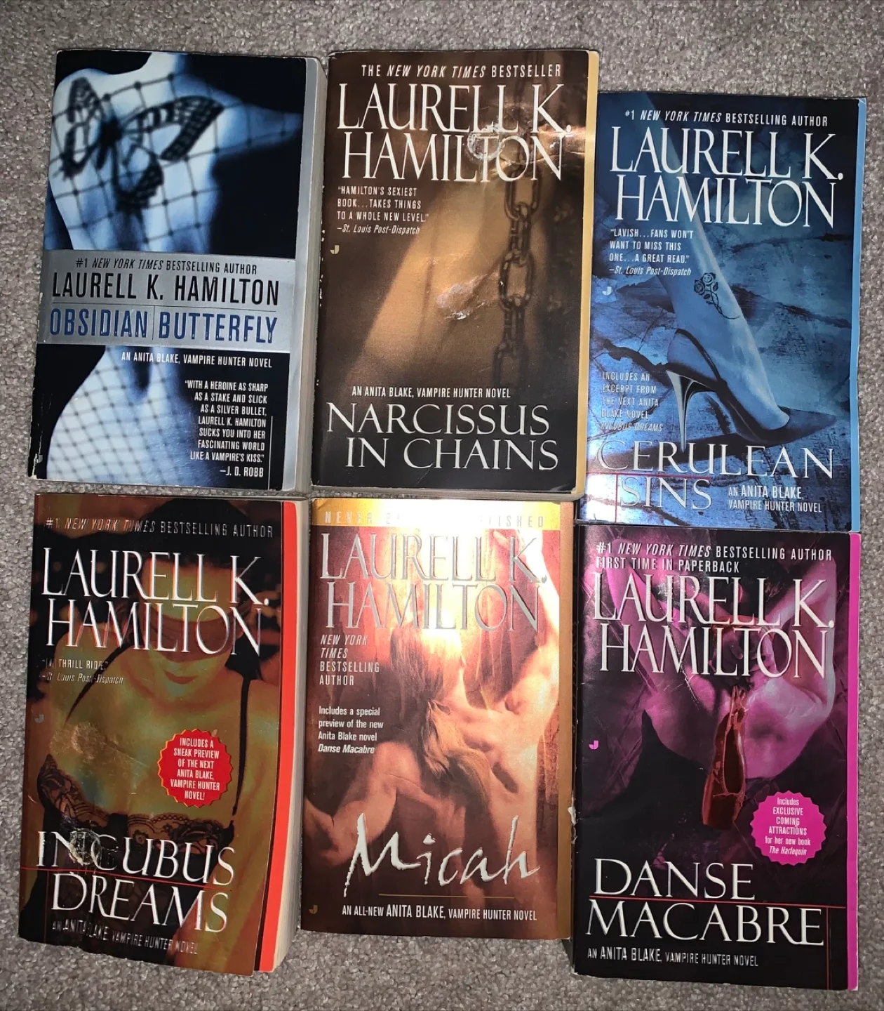 Laurell K. Hamilton Anita Blake Vampire Hunter Novels