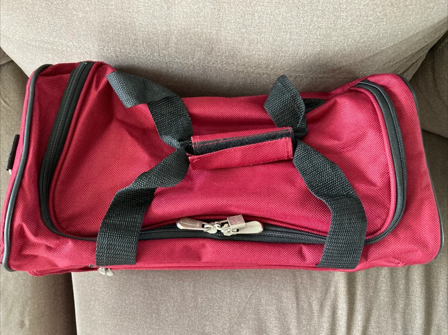 Cambridge Carry-On Luggage Bag image indicator(4)