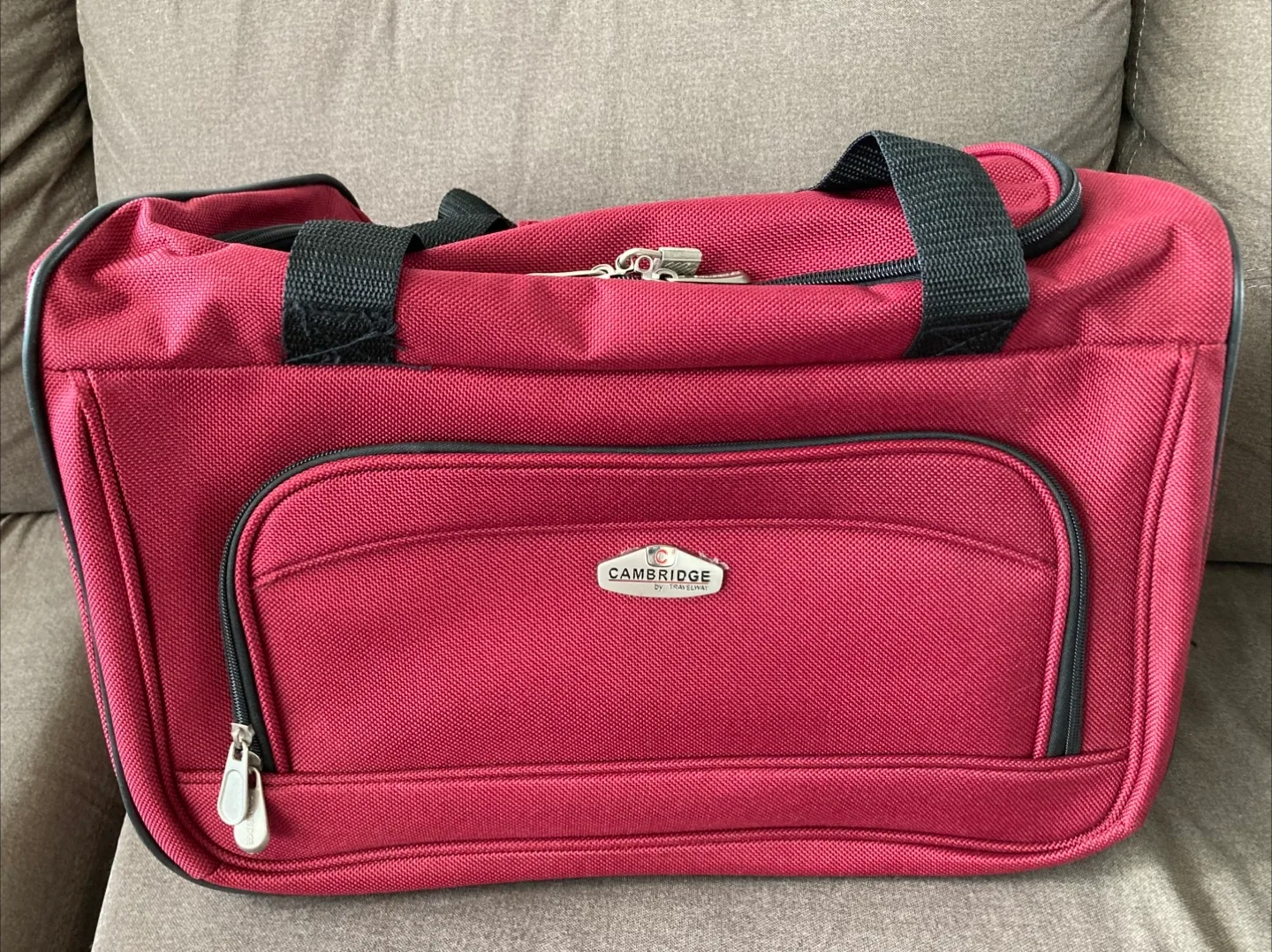 Cambridge Carry-On Luggage Bag thumbnail