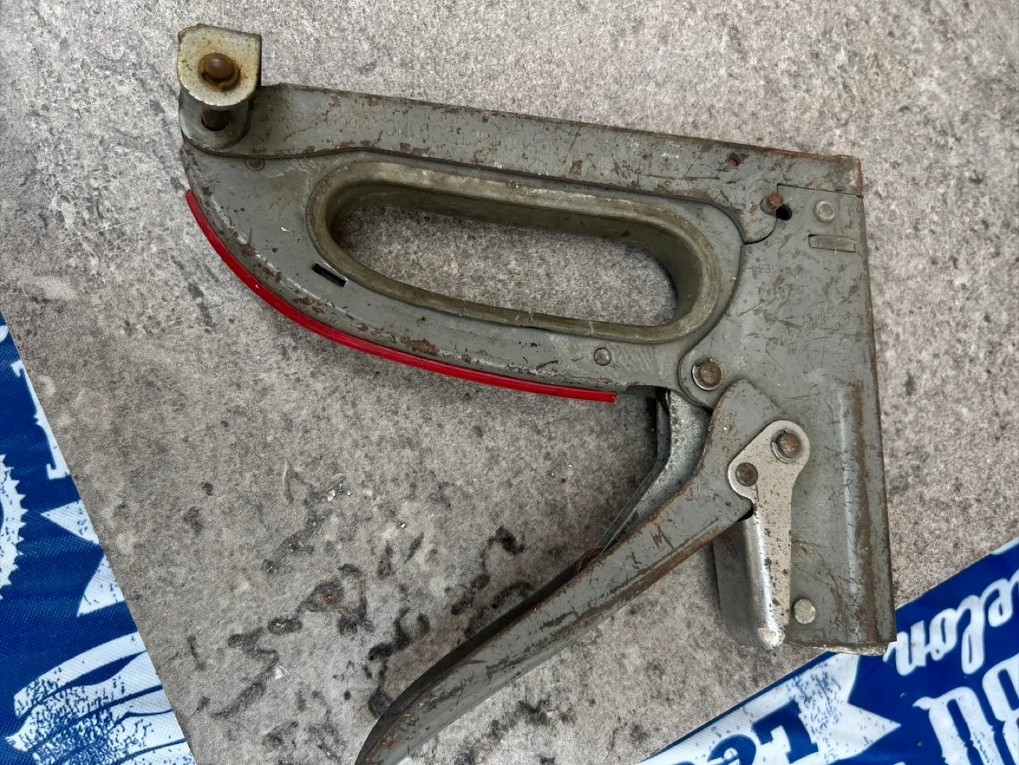 Used Vintage Staple Gun image indicator(2)