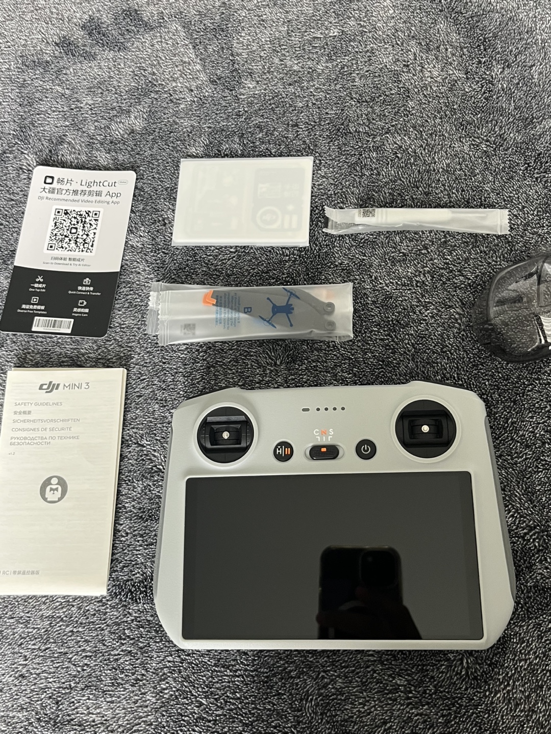 DJI Mini 3 Drone - Like New - photo 3
