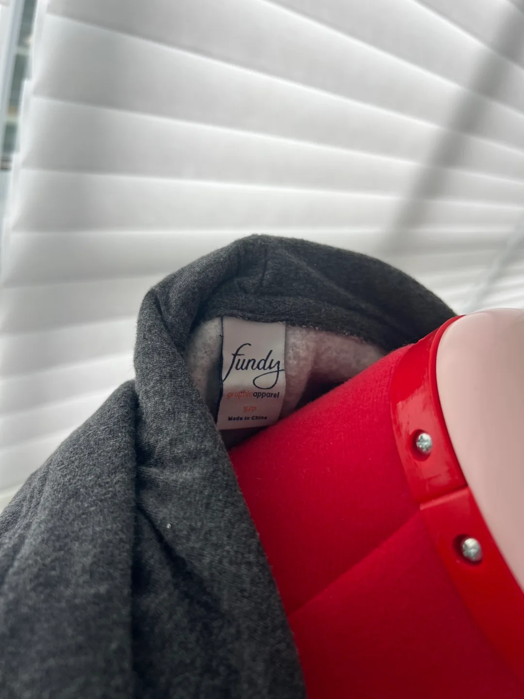 High Quality Hoodie- size S image indicator(4)