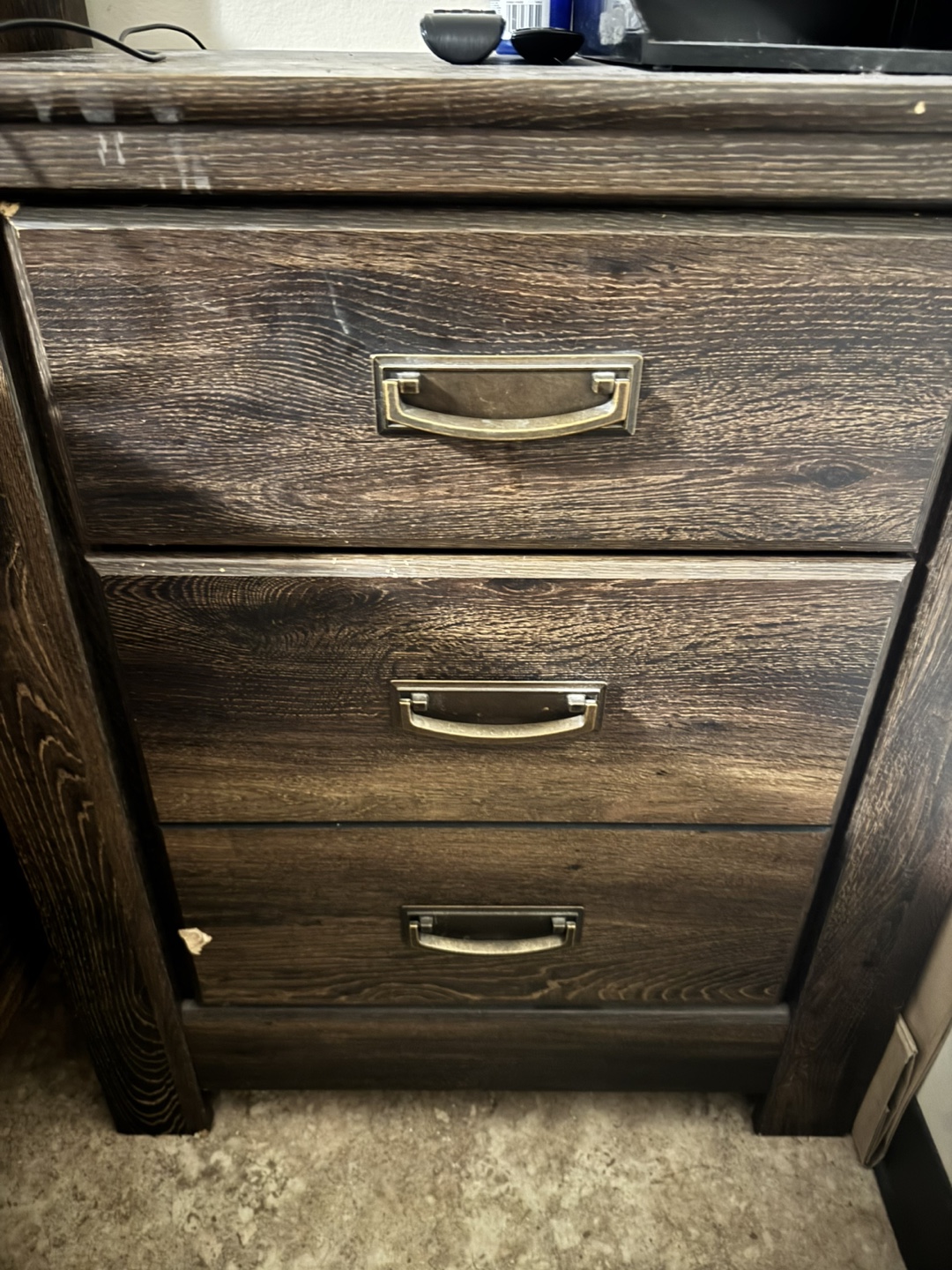 Bedroom Set - Bed Frame, Dresser, Nightstands - photo 3