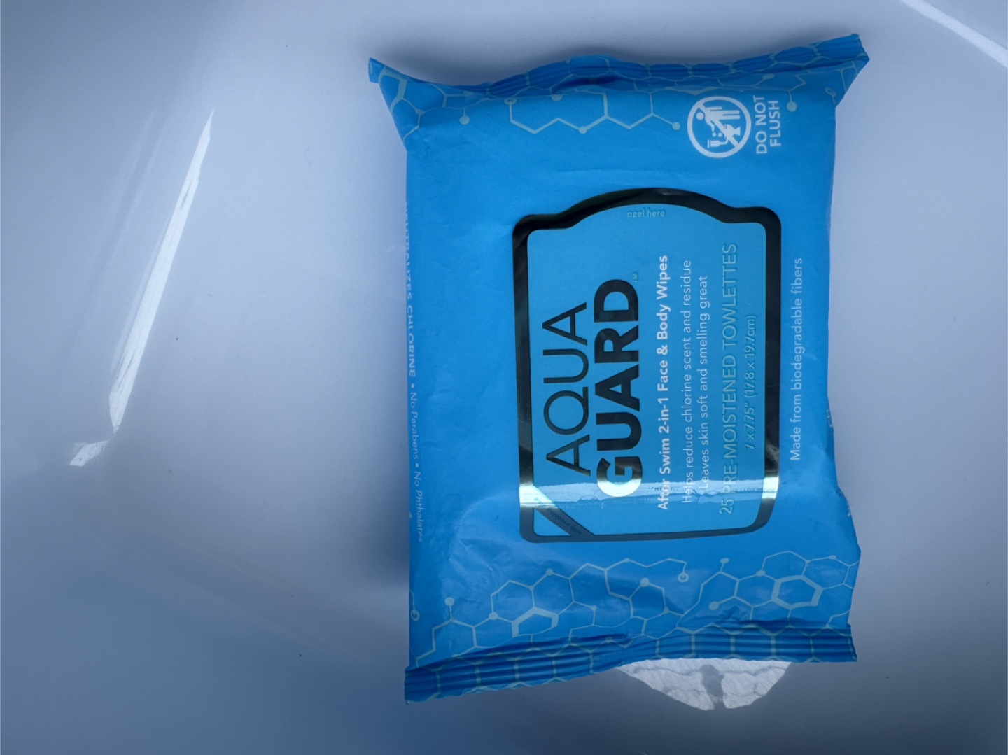 AQUA GUARD After-Swim Face & Body Wipes - photo 2