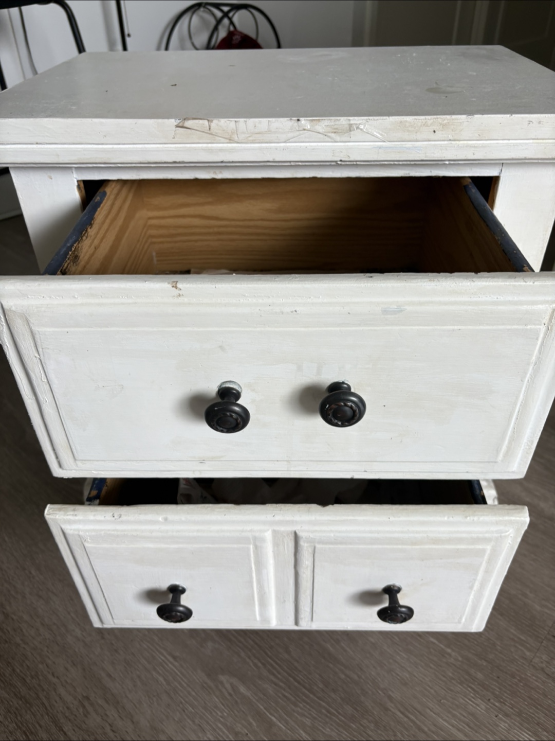 Vintage White Wooden Nightstand with Drawers - photo 2