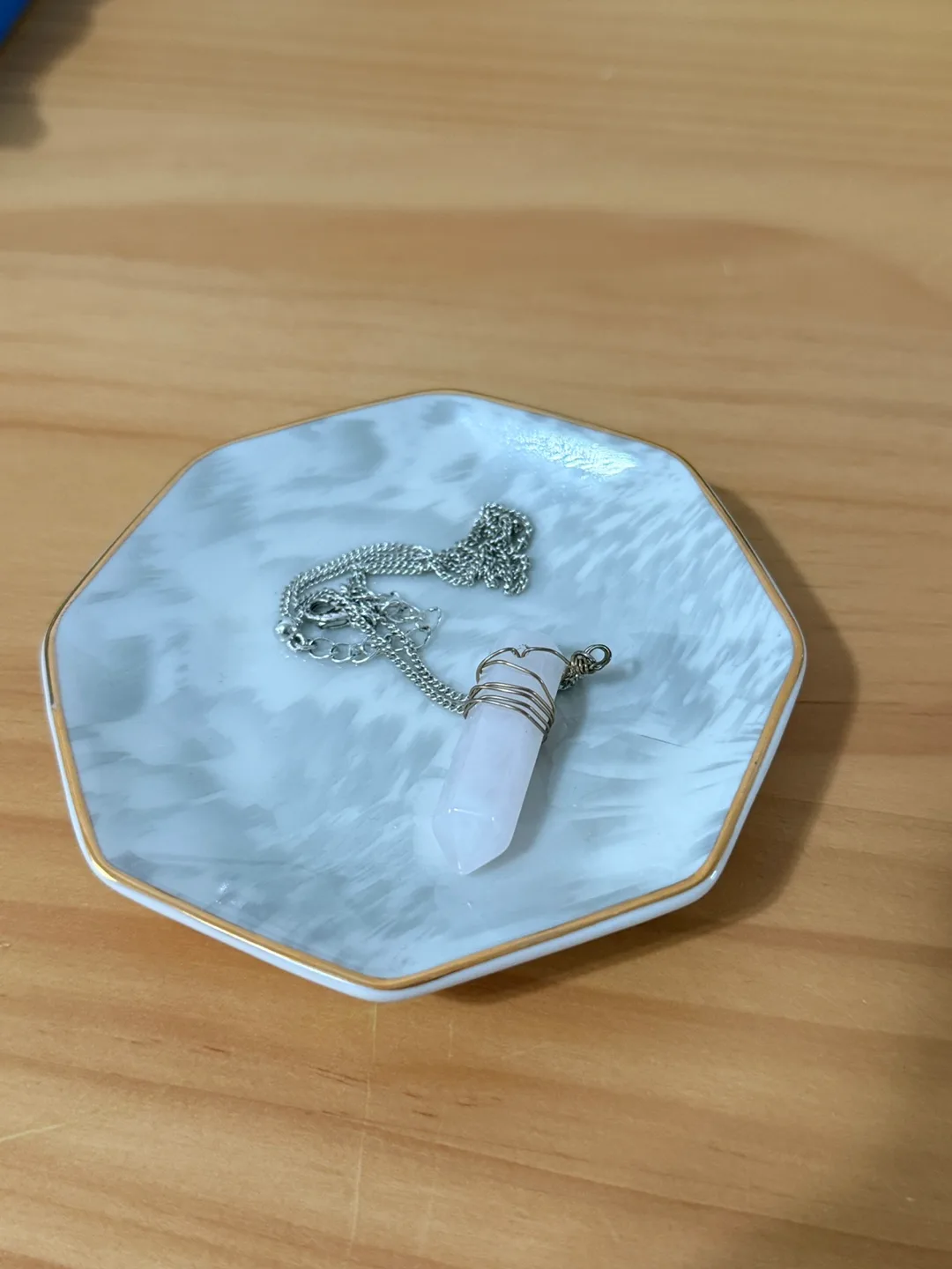 Rose Quartz Crystal Necklace image indicator(2)