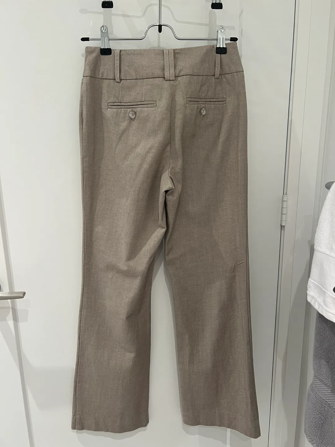 Le Chateau Pants - Size 00 image indicator(2)