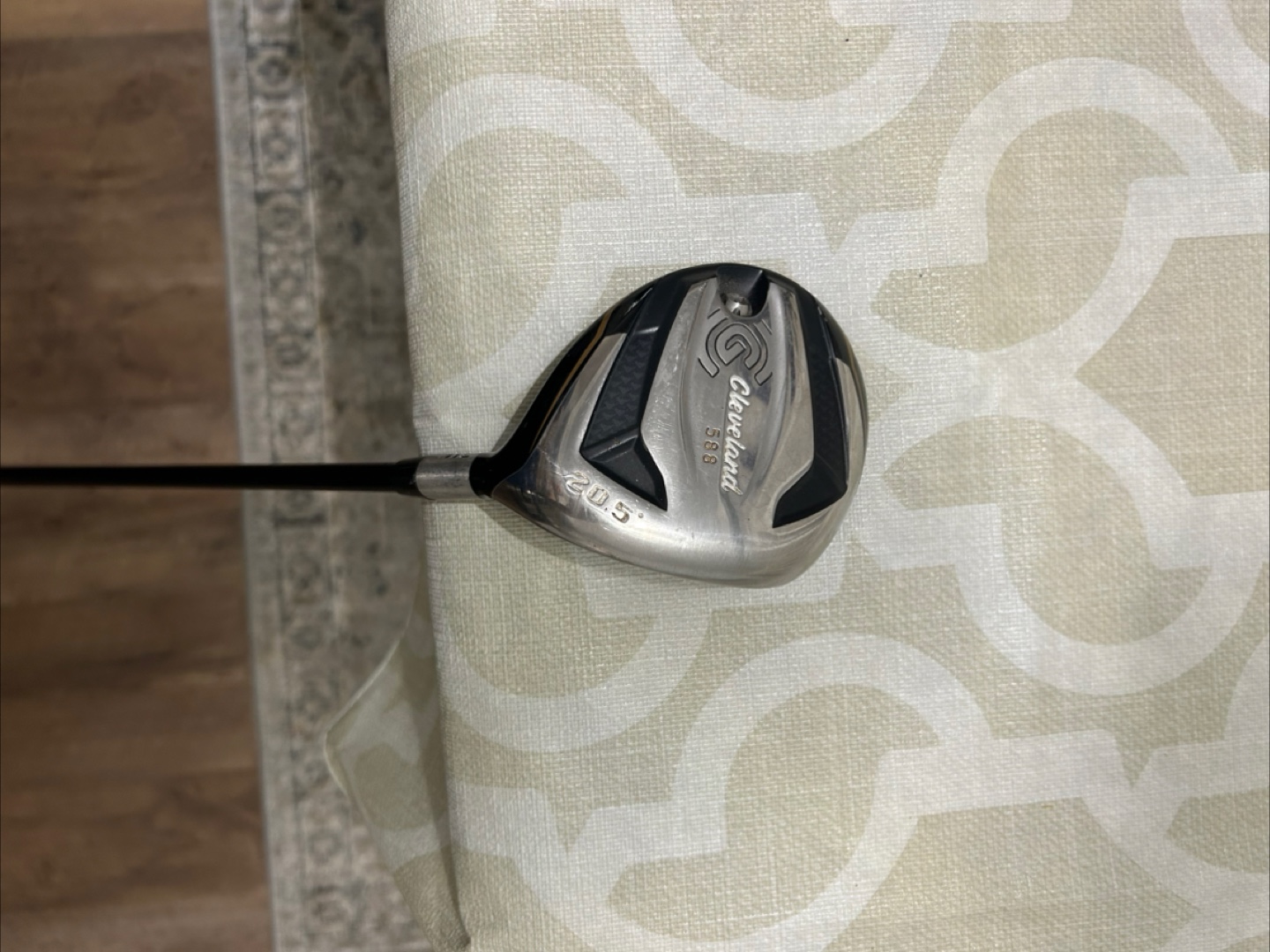Cleveland 588 20.5° Golf Club