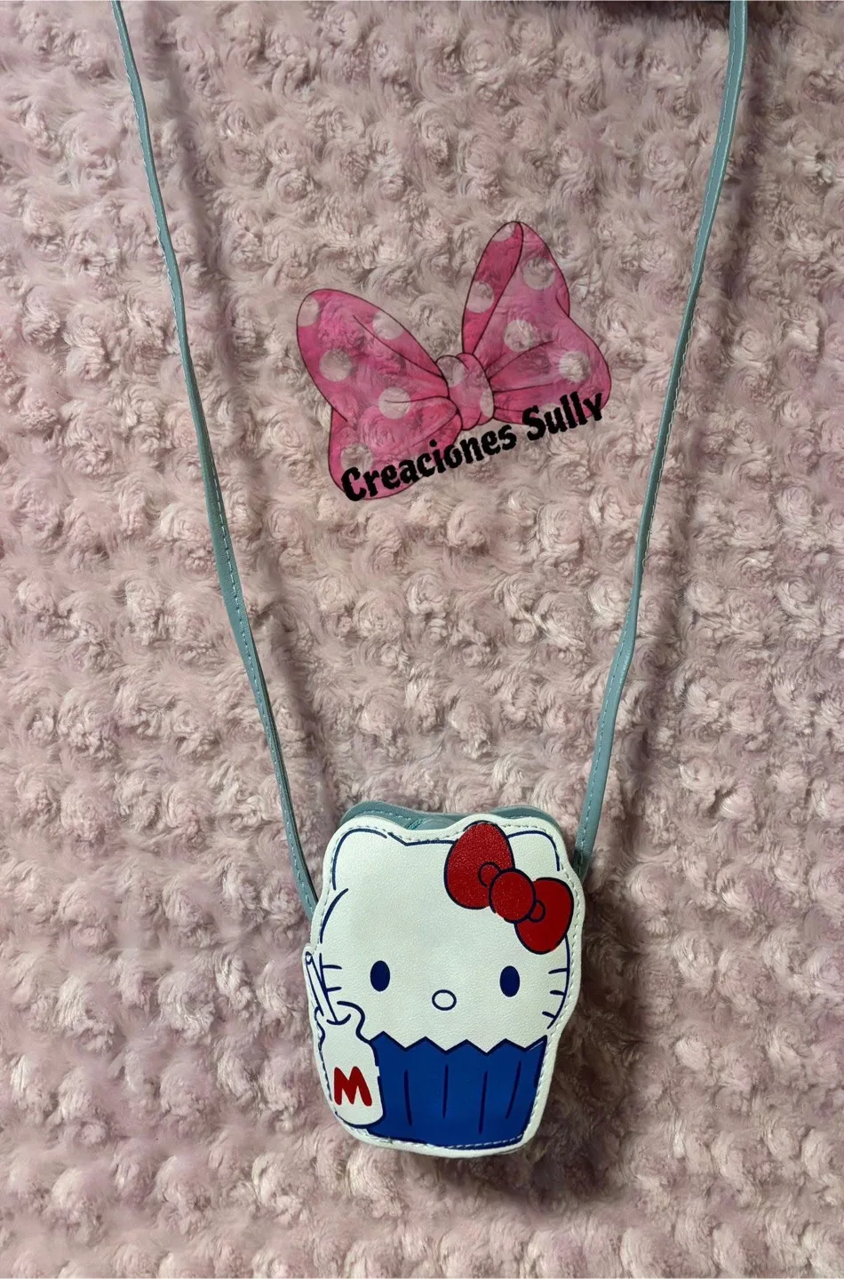 Hello Kitty Cupcake Purse thumbnail