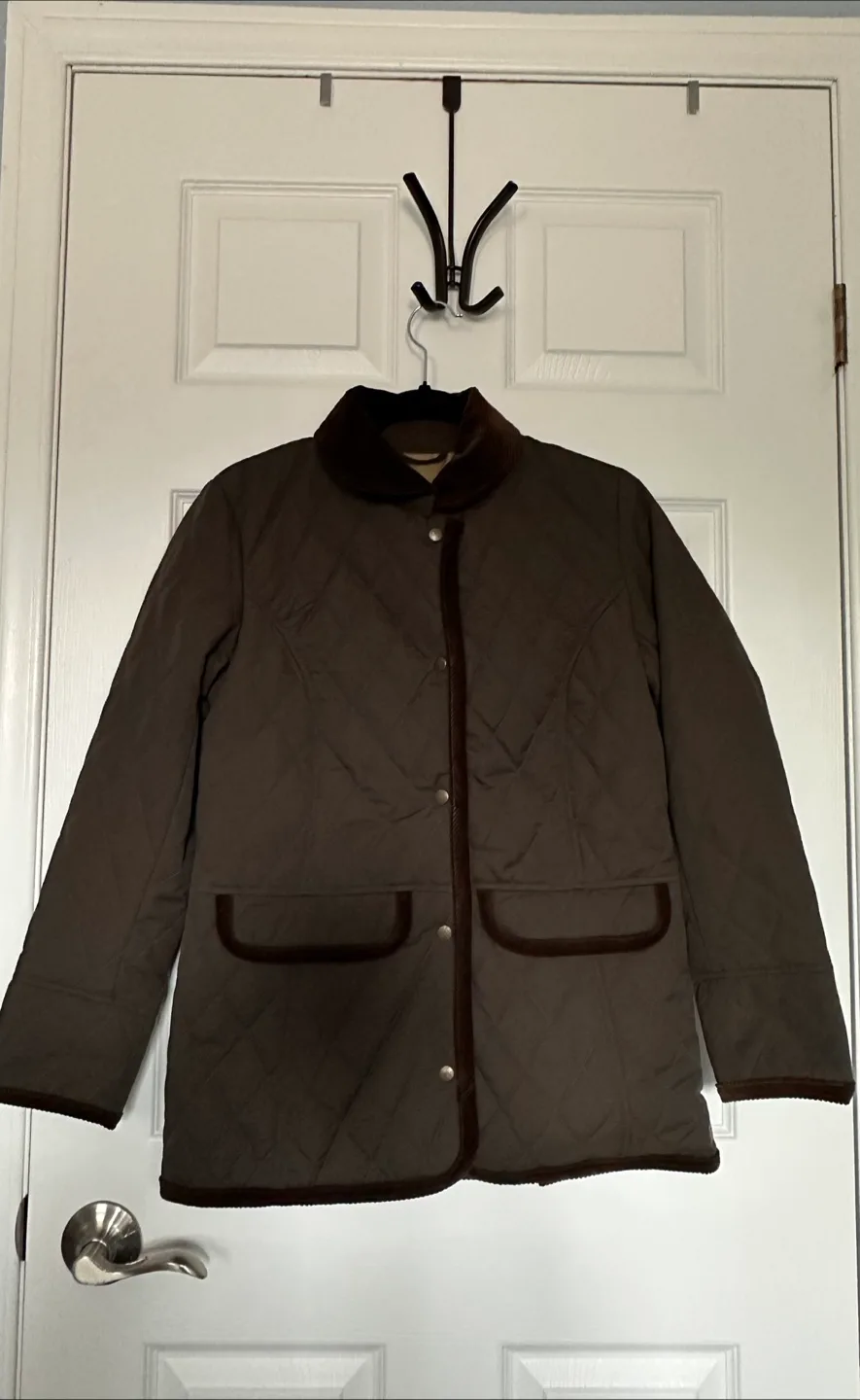 Mizuno Women's Army Green Quilted Barn Thermal Jacket - Size M thumbnail