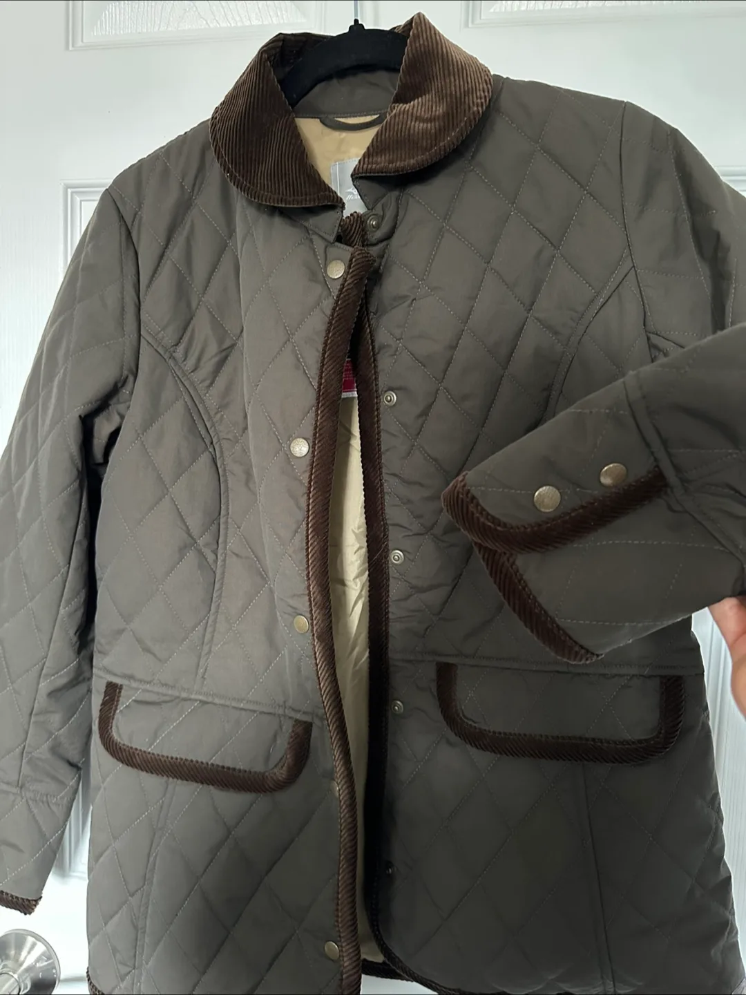 Mizuno Women's Army Green Quilted Barn Thermal Jacket - Size M image indicator(2)