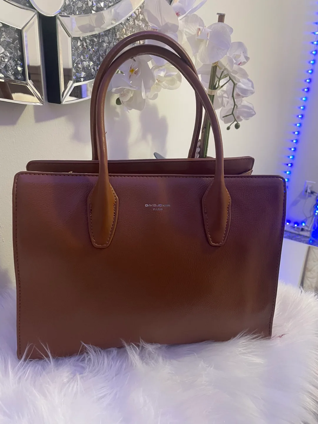 David Jones Paris Brown Tote Bag image indicator(2)