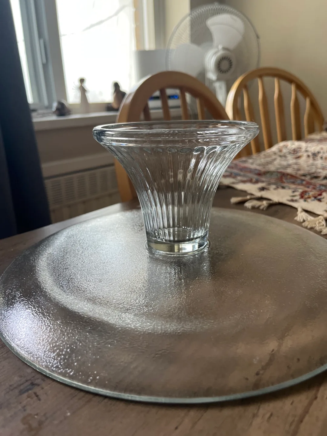 Glass Cake Stand with Dome Lid image indicator(6)